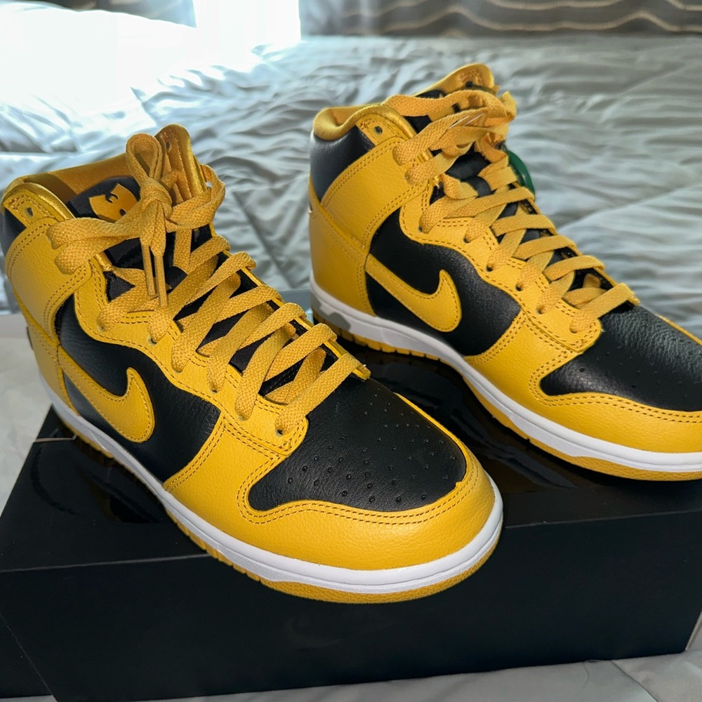 Nike Dunk High Retro PRM Sneakers